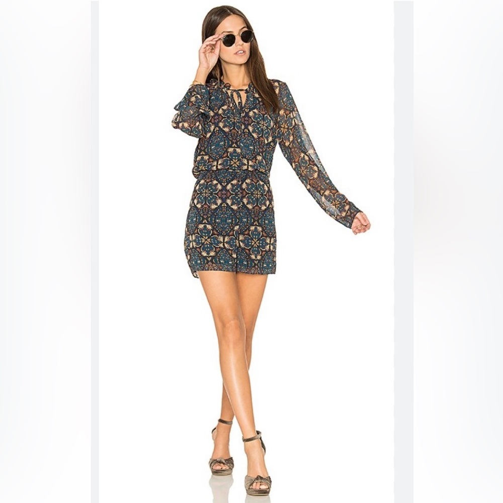 BCBGENERATION Drop Waist Printed Romper in Ocean Combo sz S Ruffle Trim Western